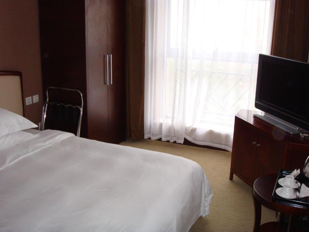 Royal King Residence Hotel Haidian Room photo